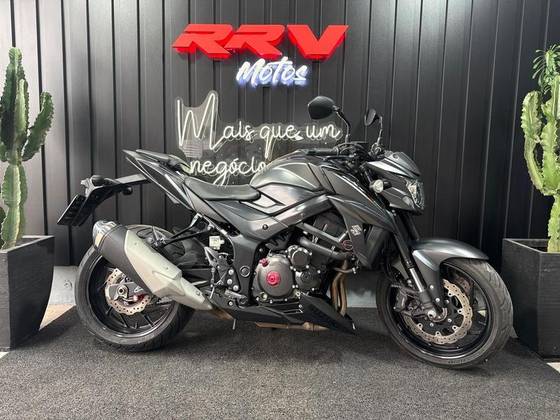 SUZUKI GSX-S750A 